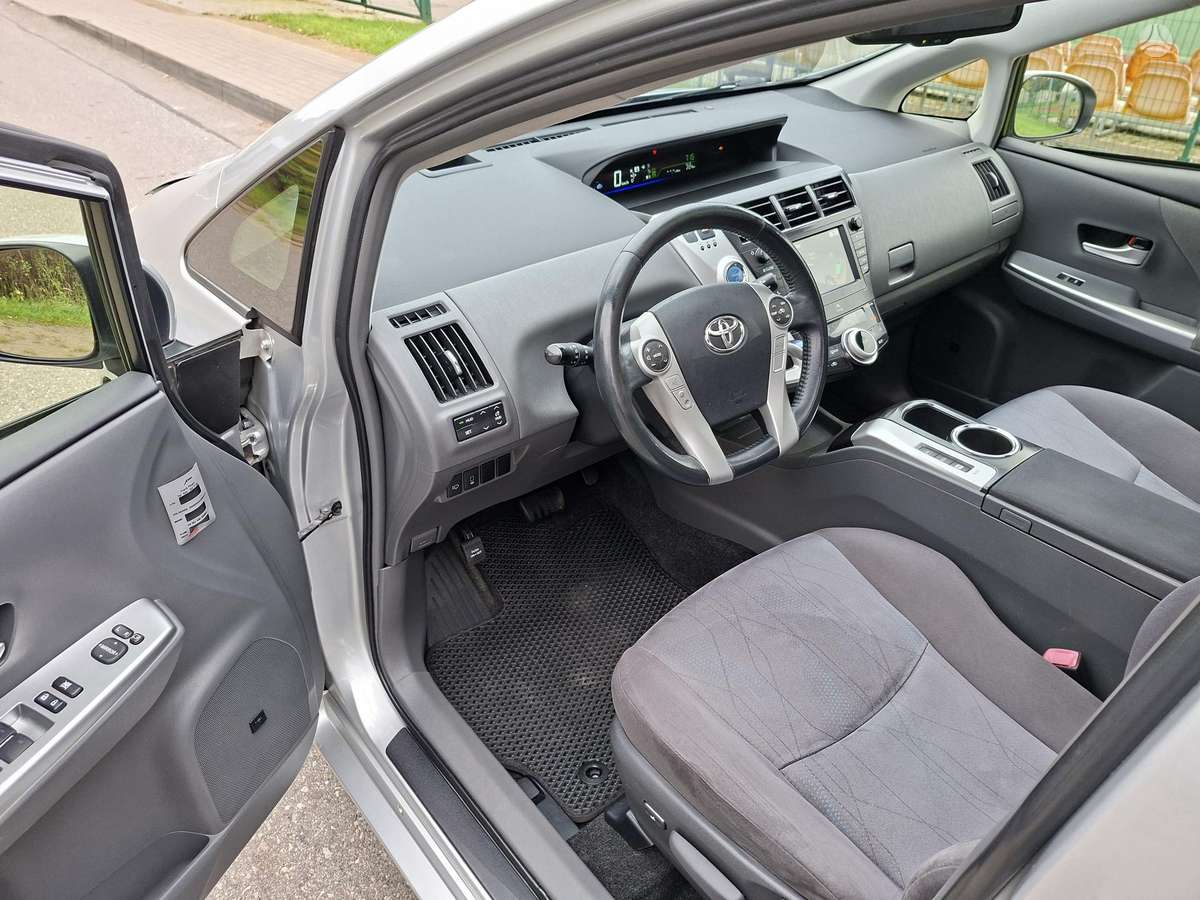 Toyota Prius+, mpv / minivan