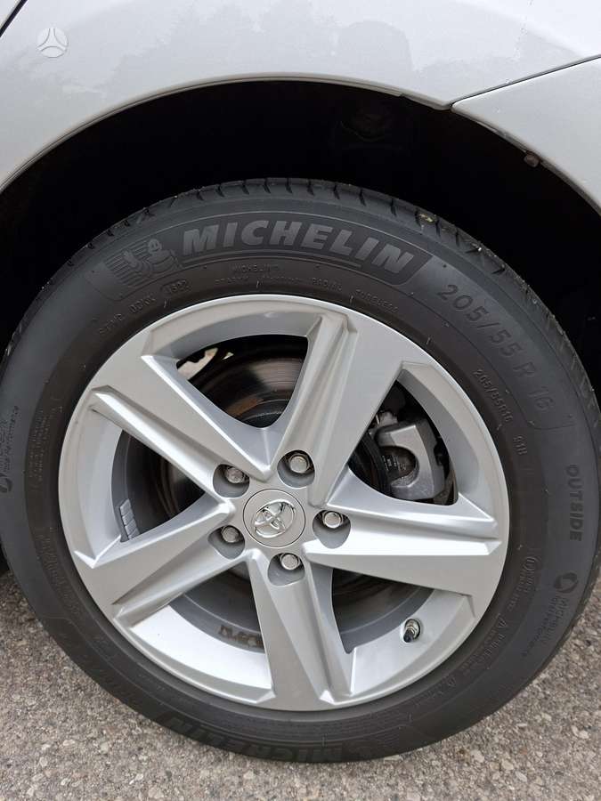 Toyota Prius+, mpv / minivan