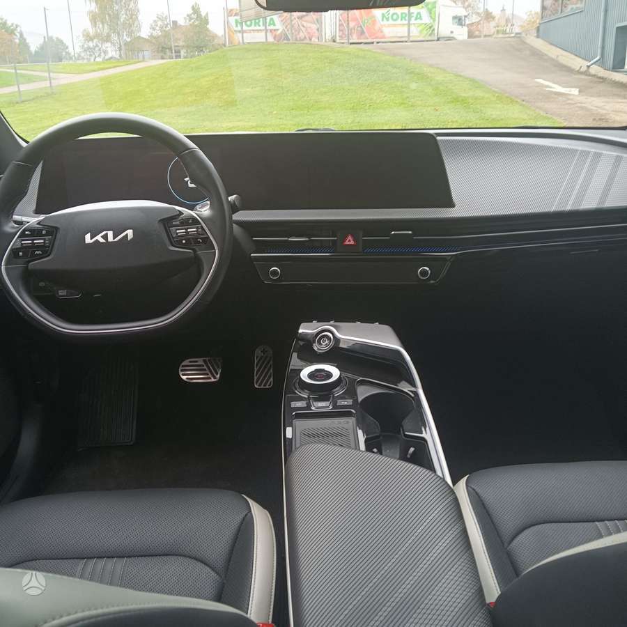 Kia EV6, 77 kWh, hatchback