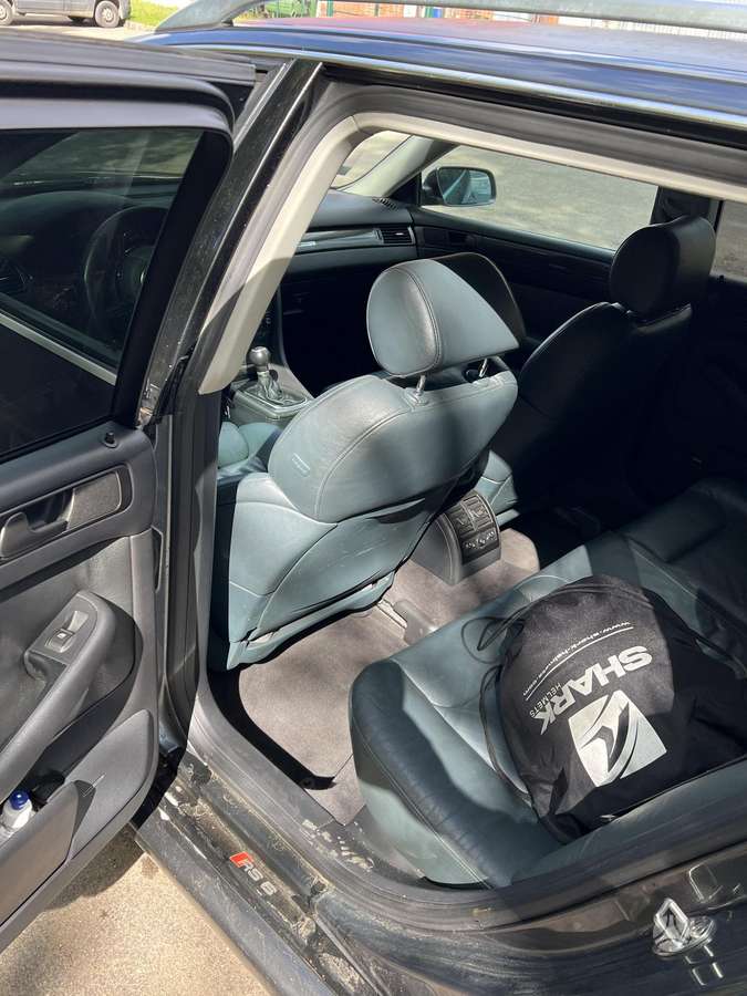 Audi RS 6, 4.2 l., wagon