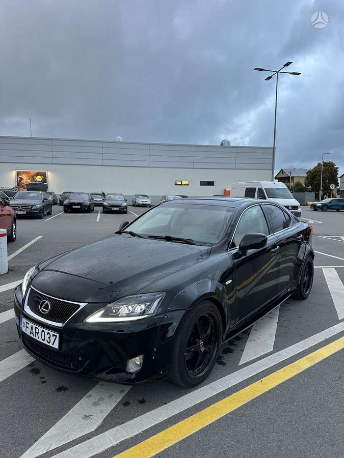 Lexus IS 250, 2.5 l., Седан