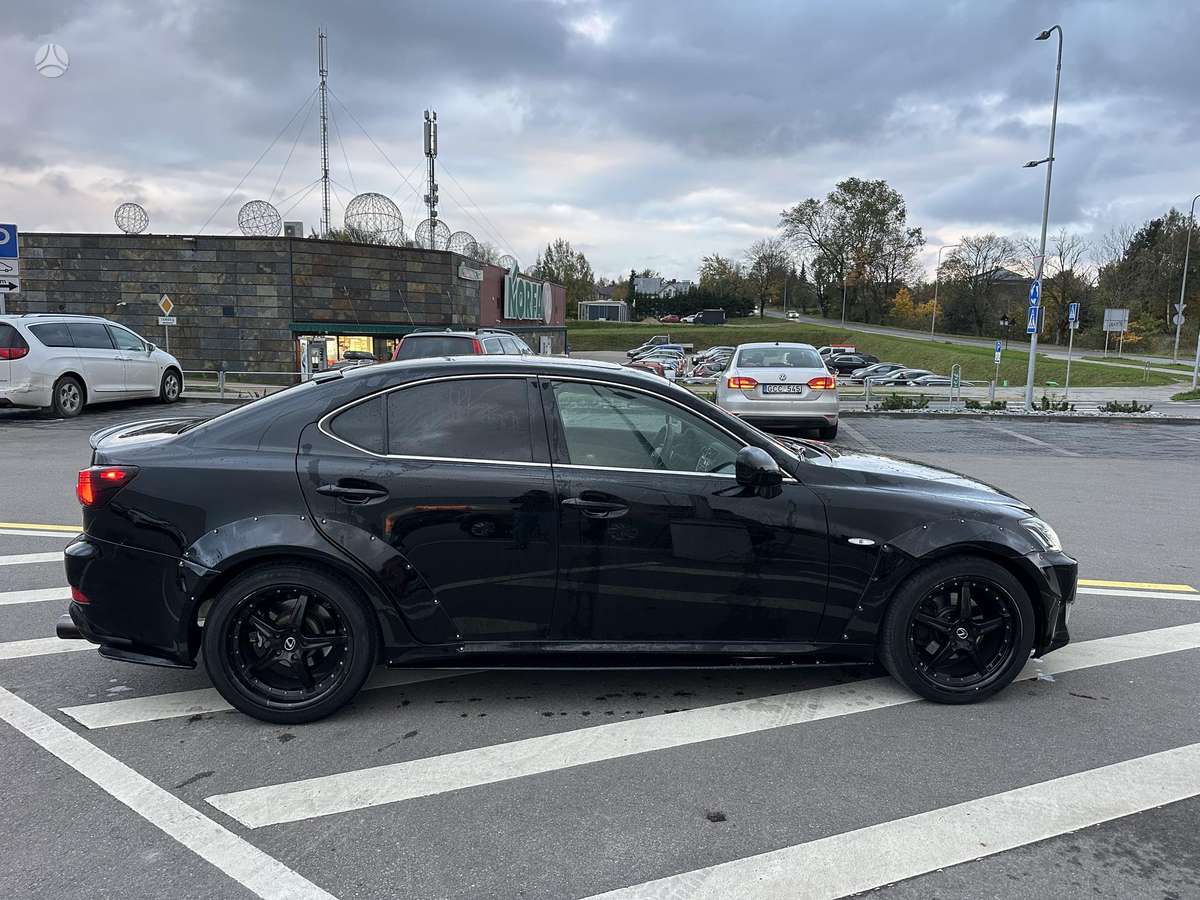 Lexus IS 250, 2.5 l., Седан