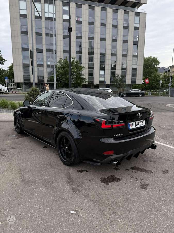 Lexus IS 250, 2.5 l., Седан