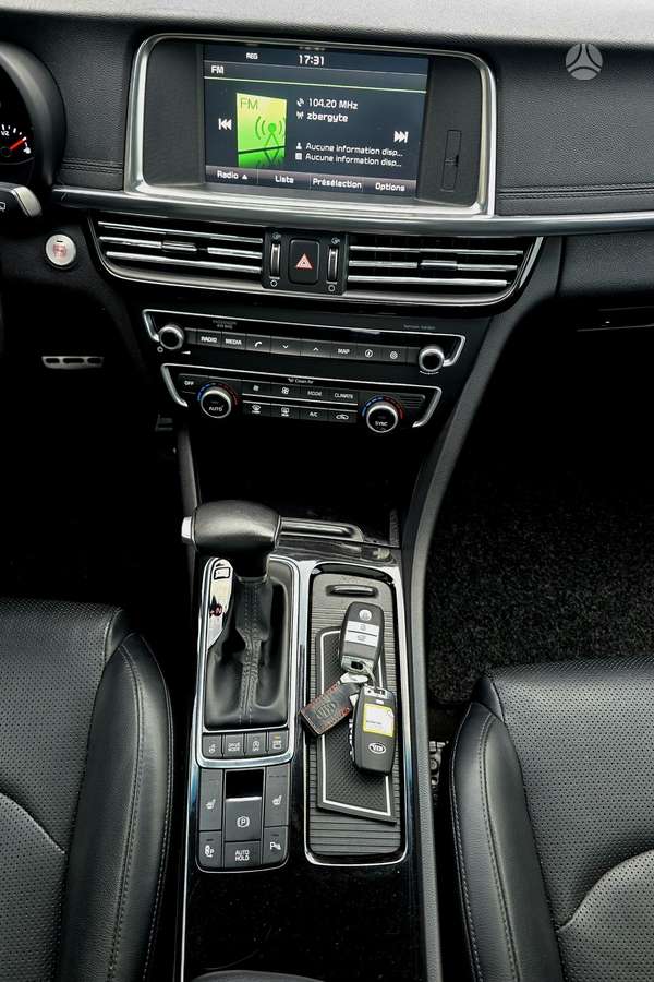 Kia Optima, 1.7 l., Седан