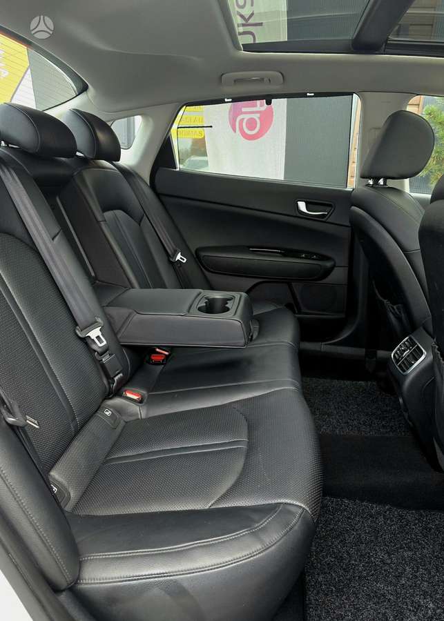 Kia Optima, 1.7 l., Седан