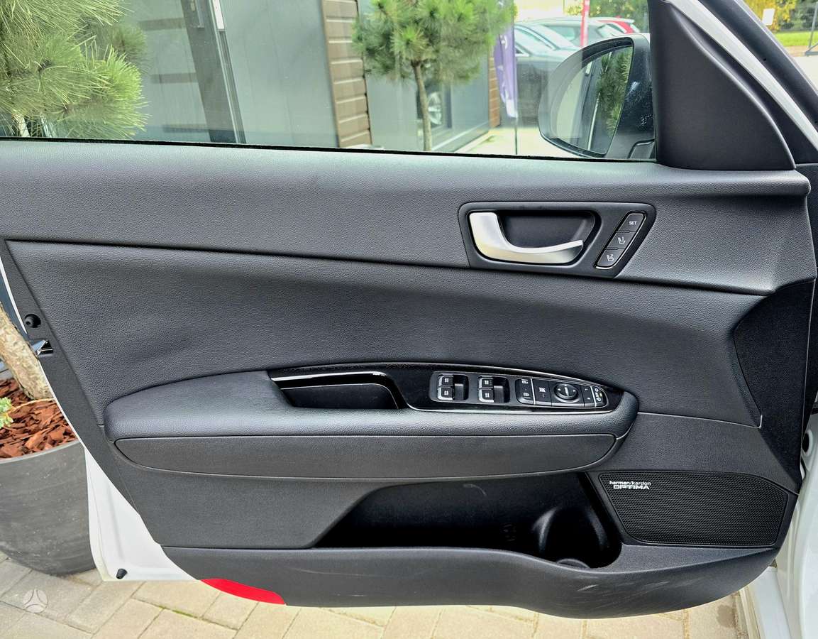 Kia Optima, 1.7 l., Седан