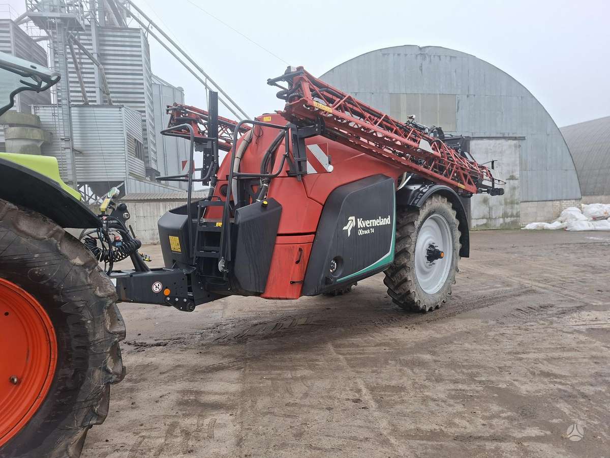 Kverneland Ixtrack T4 4600, sprayers