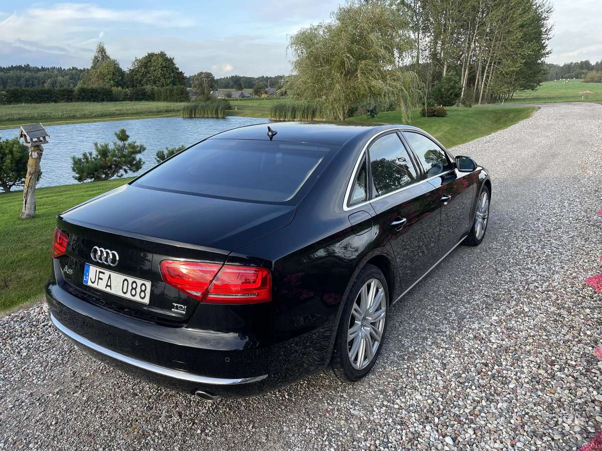 Audi A8, 3.0 l., Лимузин