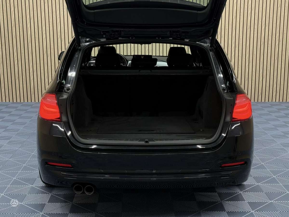 BMW 320, 2.0 l., Универсал