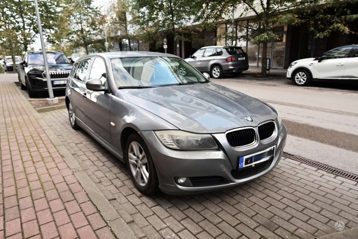BMW 320, 2.0 l., universalas