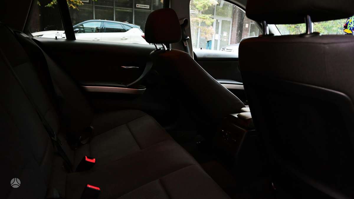BMW 320, 2.0 l., universalas