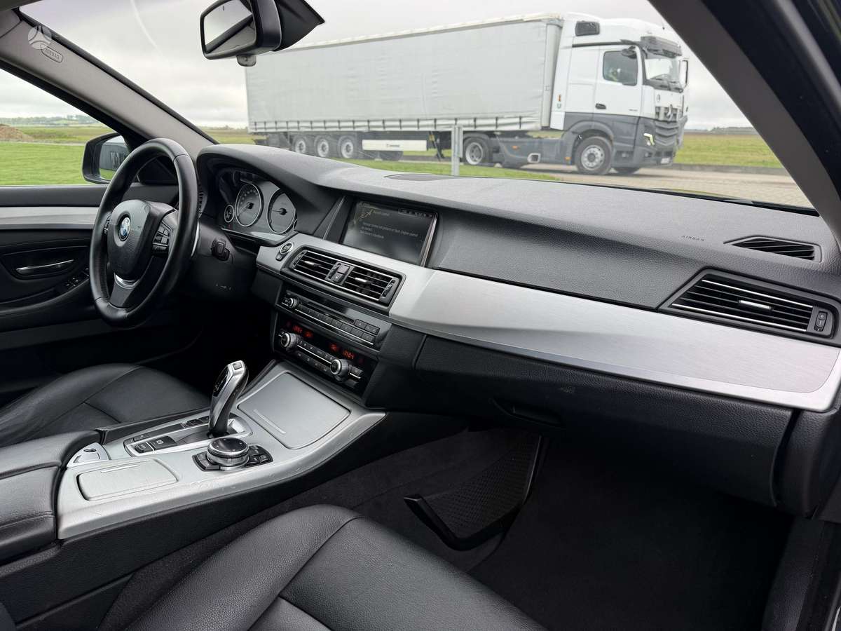 BMW 520, 2.0 l., Универсал