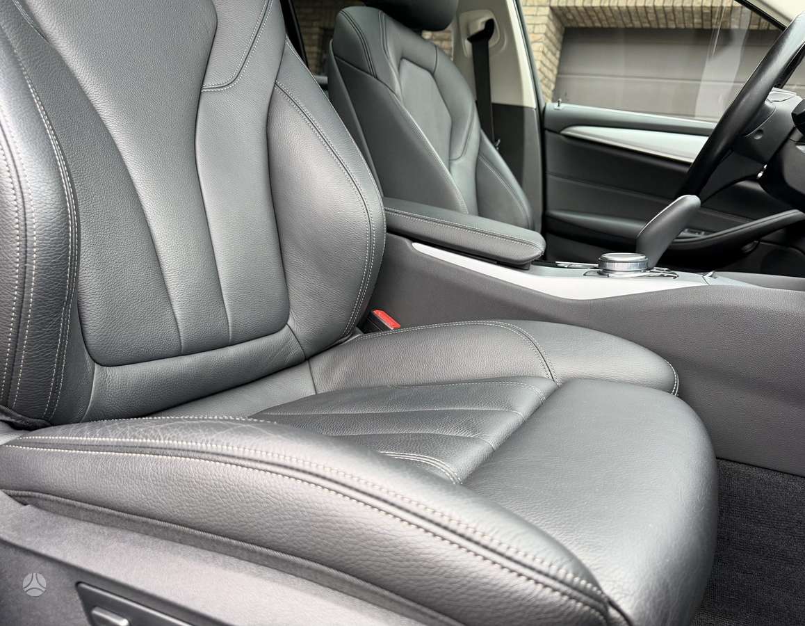 BMW 530, 2.0 l., wagon