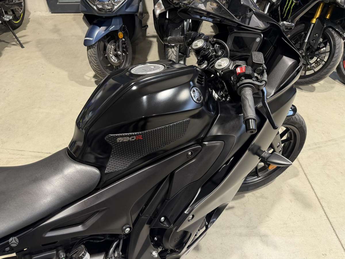 Yamaha YZF 125cc, superbikes