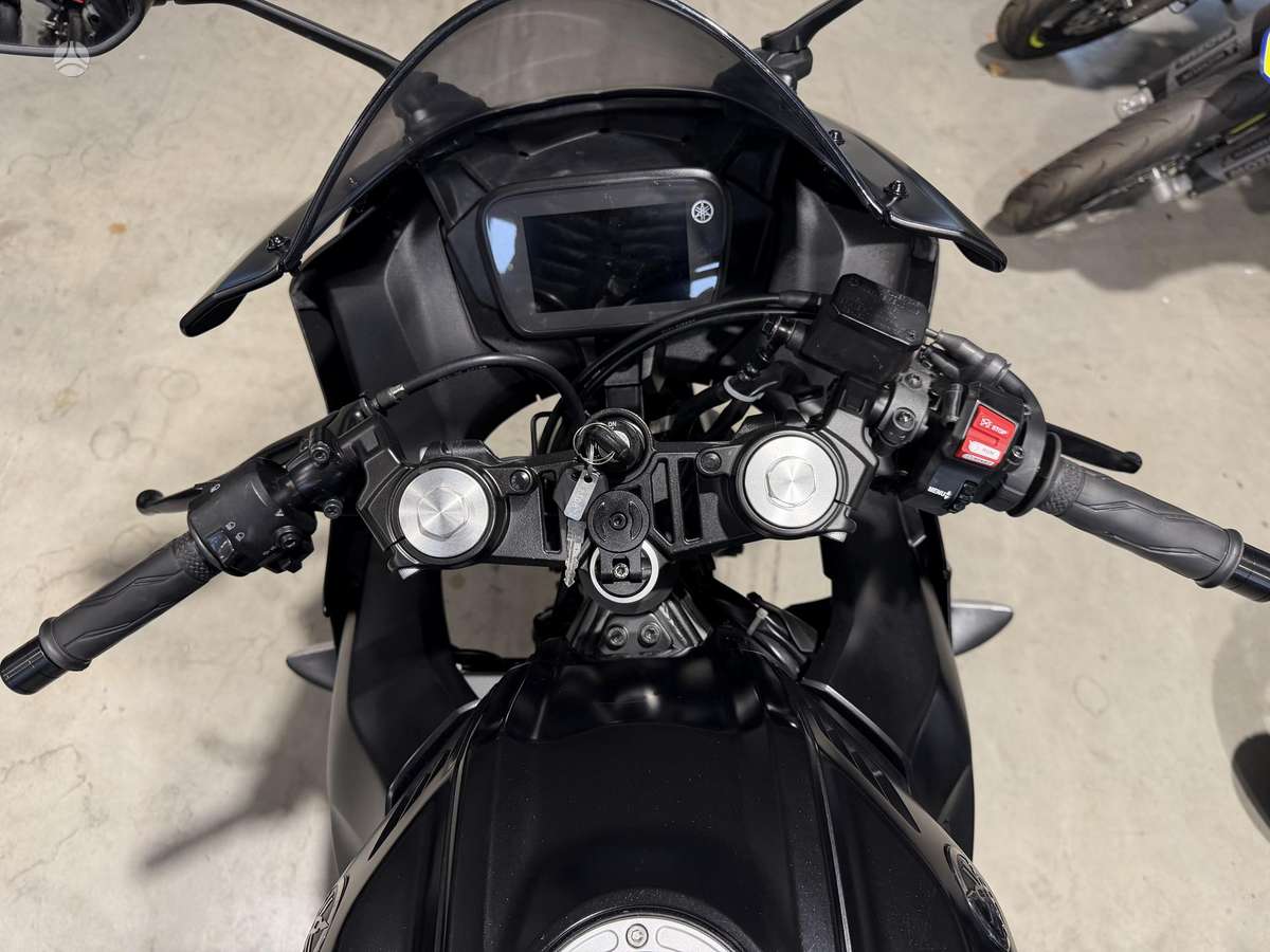 Yamaha YZF 125cc, superbikes