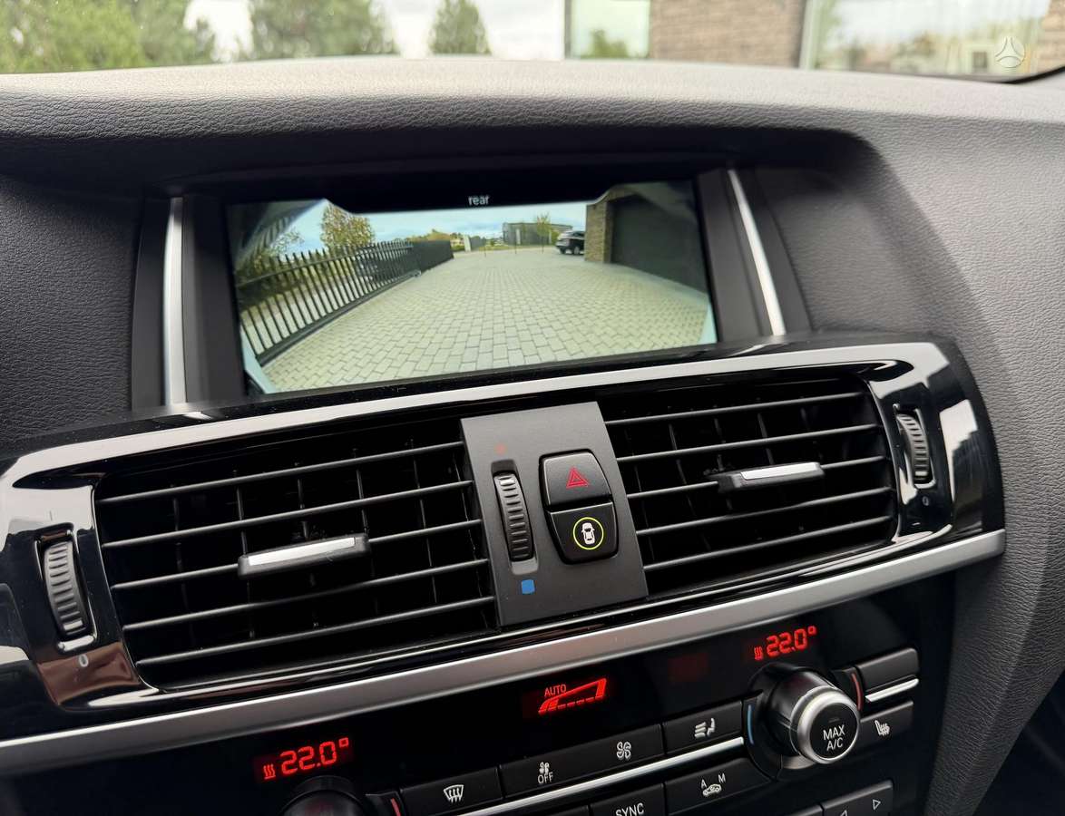 BMW X3, 3.0 l., off-road / crossover