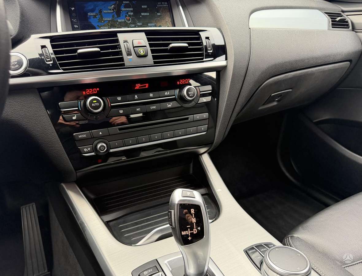 BMW X3, 3.0 l., off-road / crossover