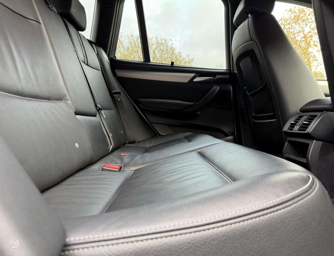 BMW X3, 3.0 l., off-road / crossover