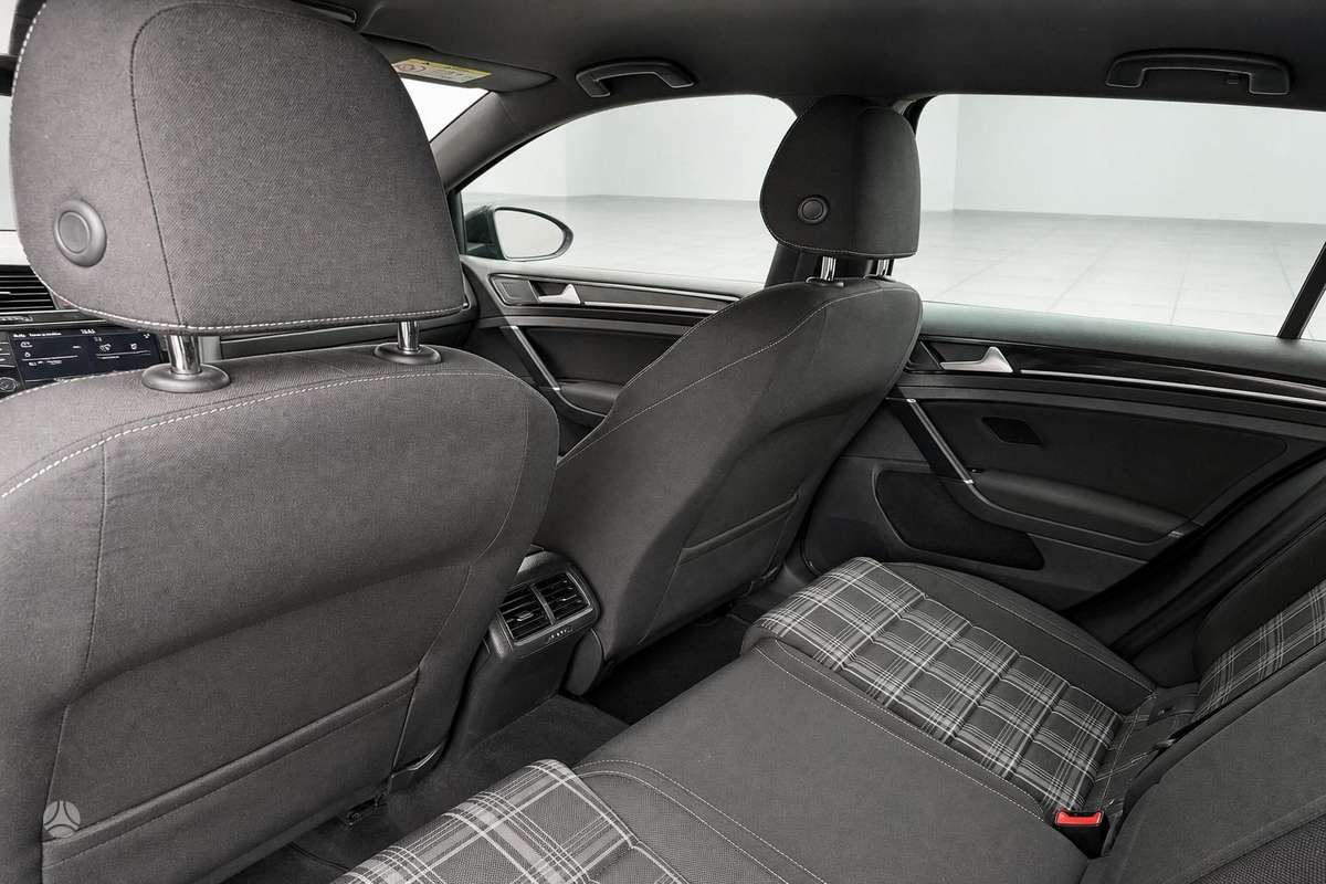 Volkswagen Golf, 2.0 l., hatchback