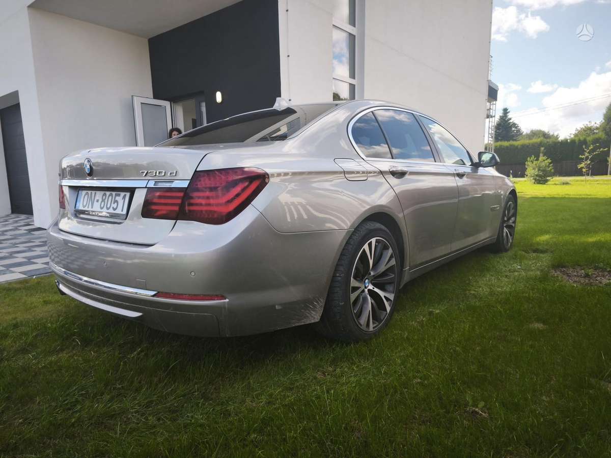 BMW 730, 3.0 l., Седан