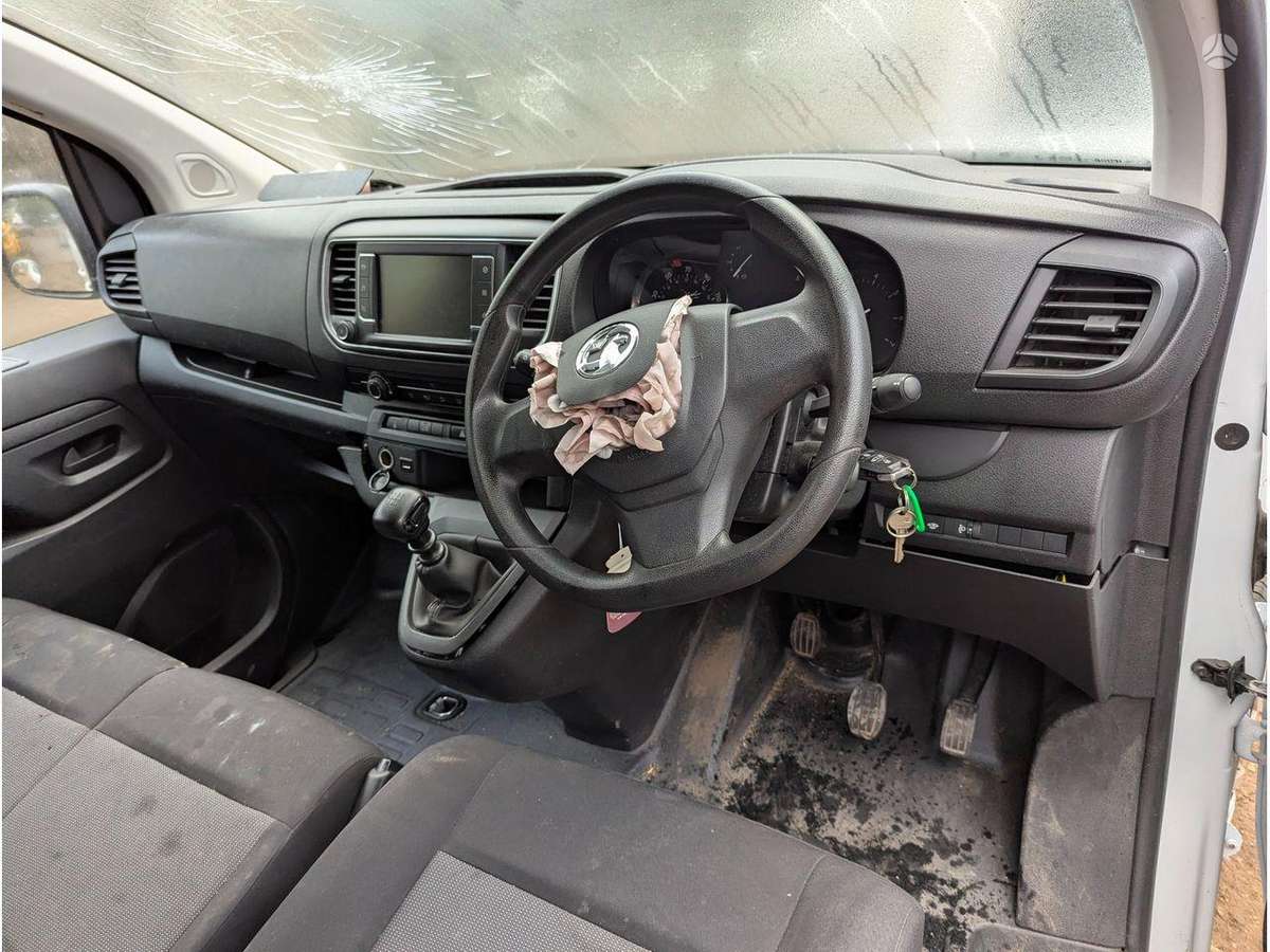 Opel Vivaro dzinējs