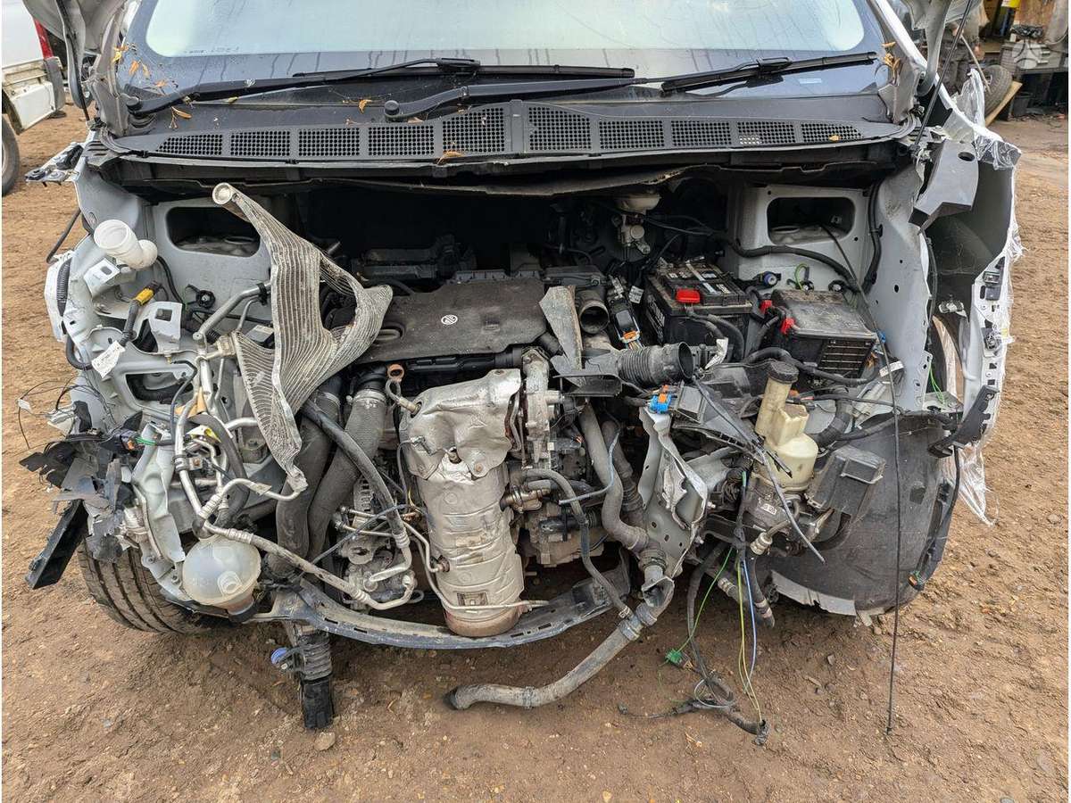Opel Vivaro двигатель