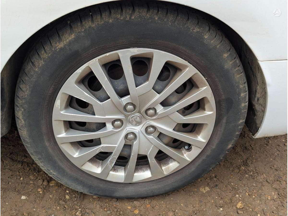 Opel Vivaro двигатель