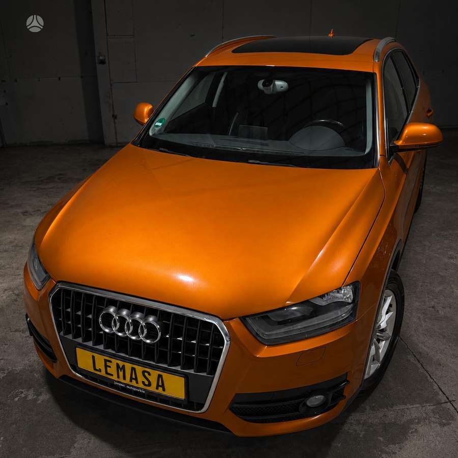 Audi Q3, 2.0 l., Внедорожник / Кроссовер