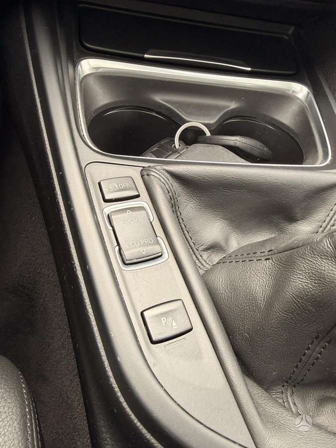 BMW 320, 2.0 l., wagon