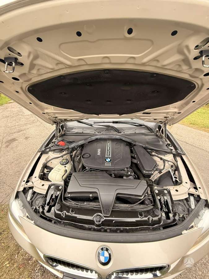 BMW 320, 2.0 l., wagon