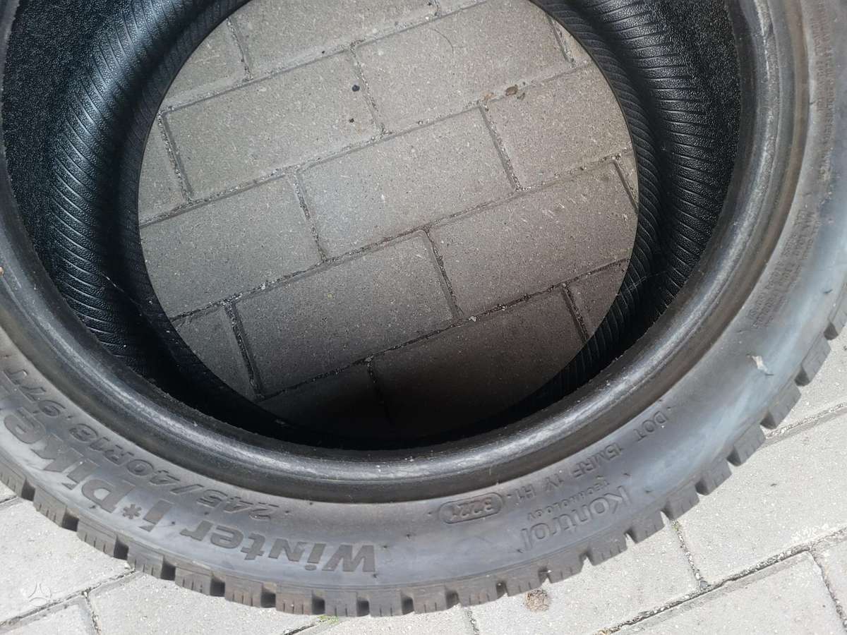Nokian, winter 245/40 R18