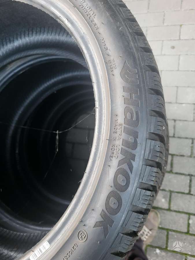 Nokian, winter 245/40 R18