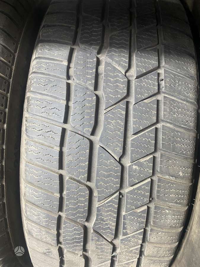 Continental, зимние 215/55 R16