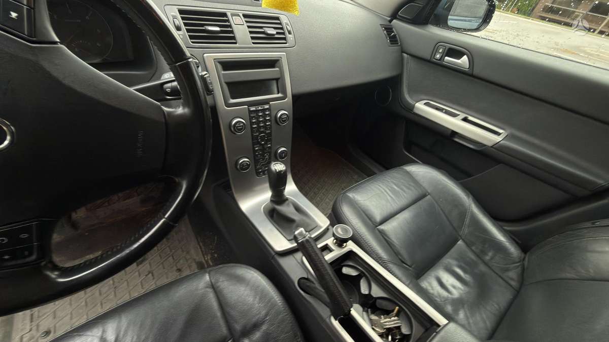 Volvo V50, 2.4 l., wagon