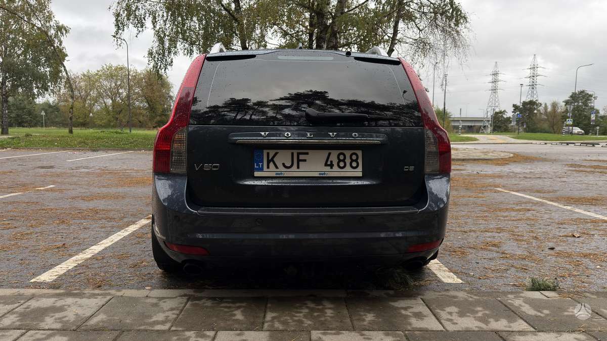 Volvo V50, 2.4 l., wagon