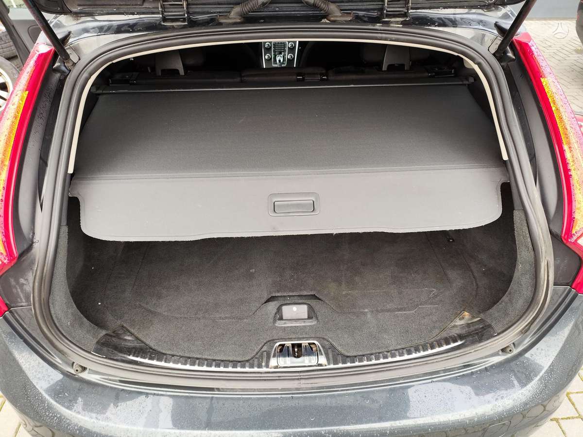 Volvo V60, 2.4 l., wagon