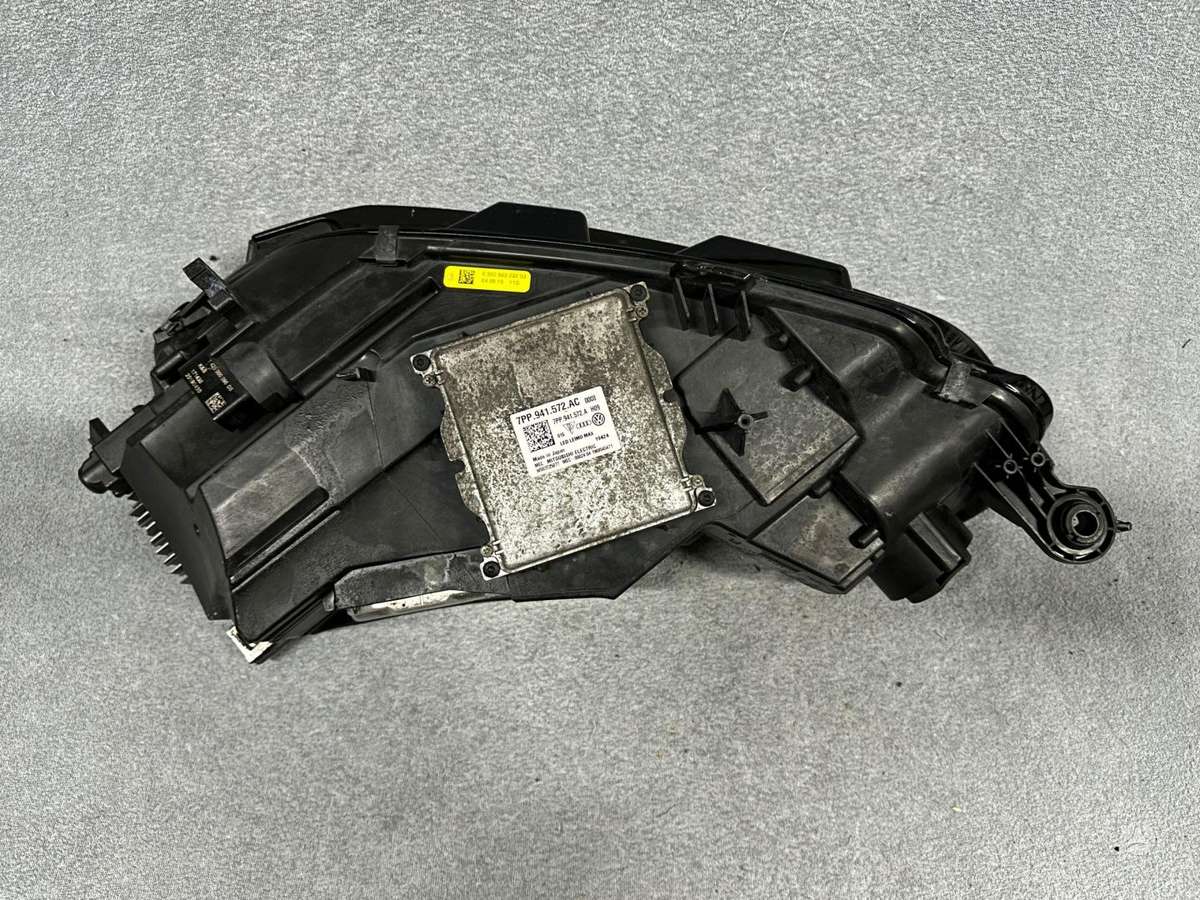 Audi A5, 8W6941034F, žibintai
