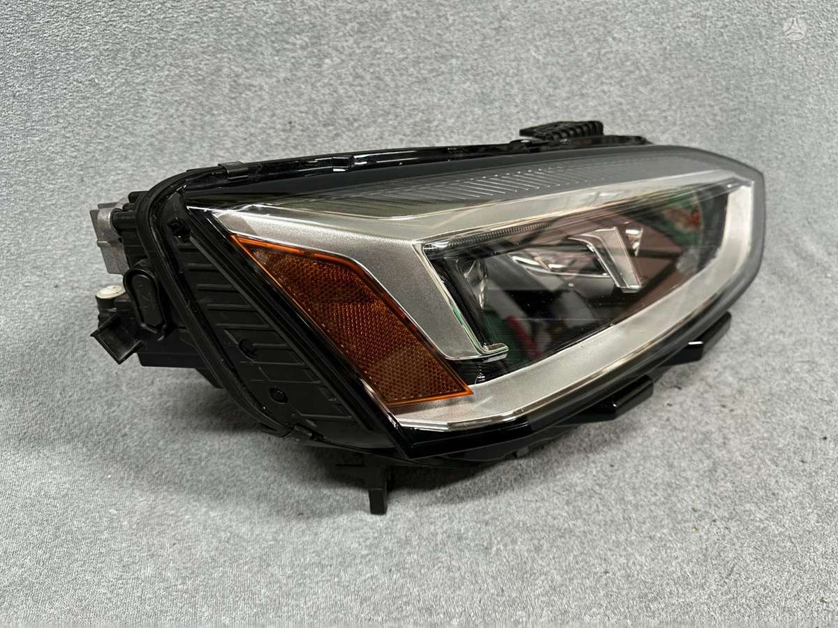 Audi A5, 8W6941034F, žibintai