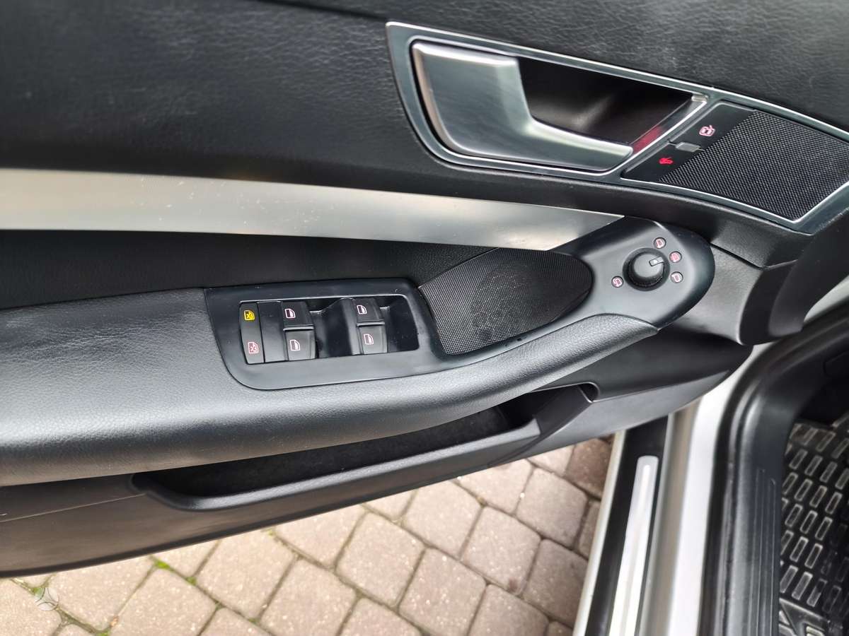 Audi A6, 2.0 l., Универсал