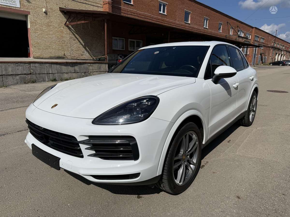 Porsche Cayenne, 2.9 l., off-road / crossover