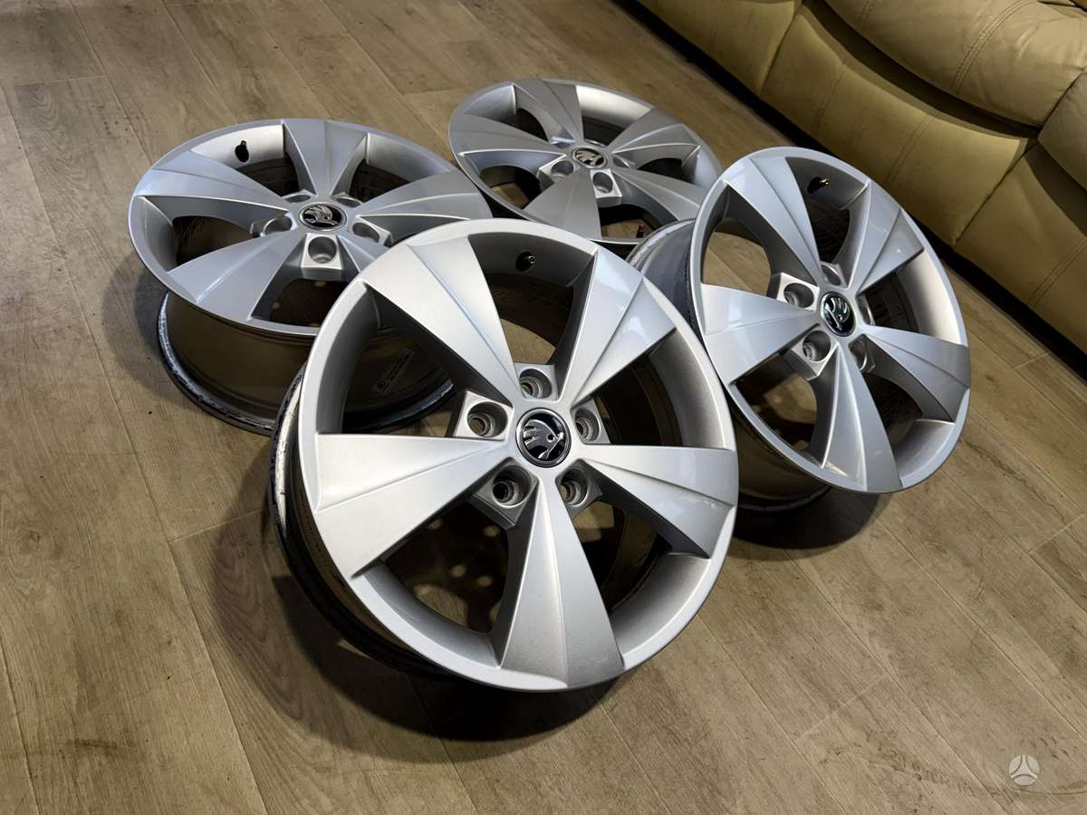 Skoda Octavia, light alloy, R16