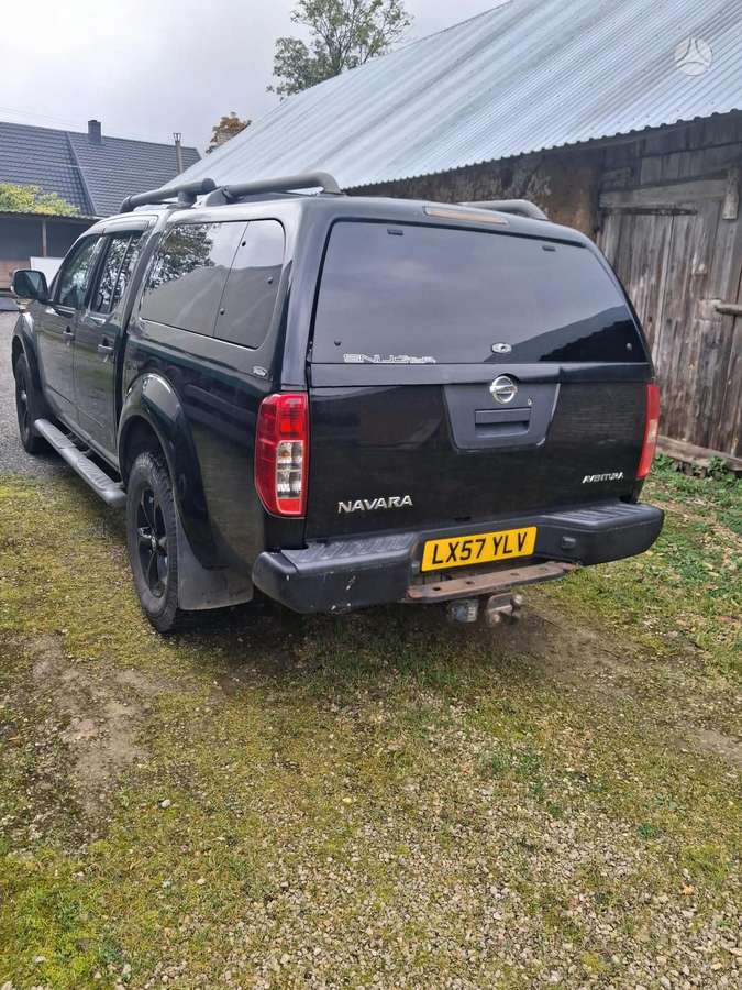 Nissan Navara, off-road / crossover