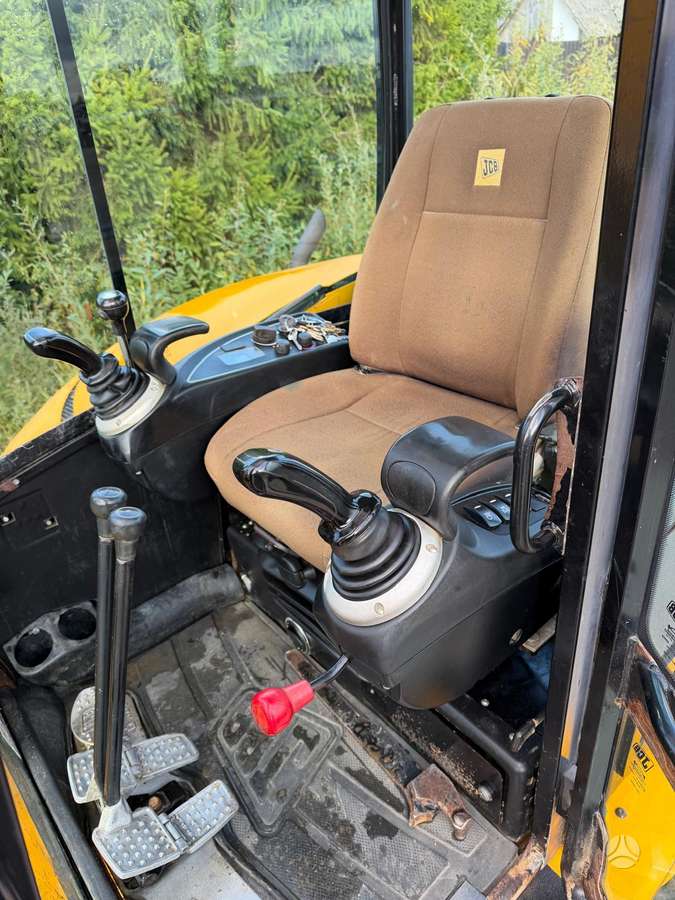 JCB 8065RTS, мини-экскаваторы