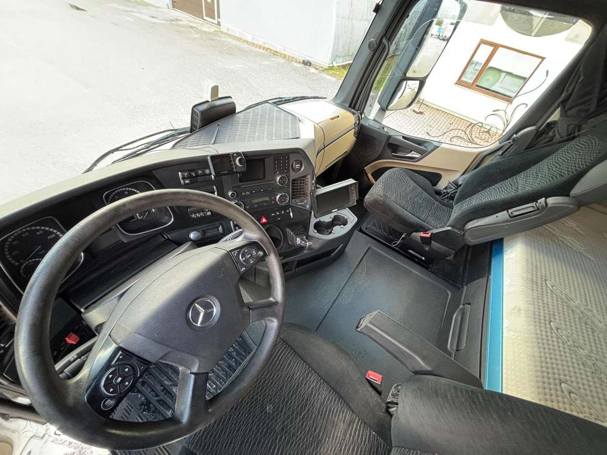 Mercedes-Benz ACTROS 2551, рефрижераторы