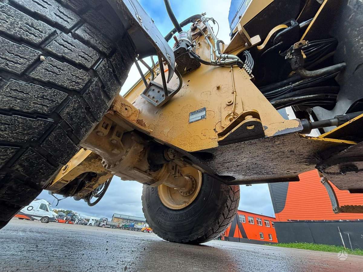 Caterpillar 930 H, frontal loader
