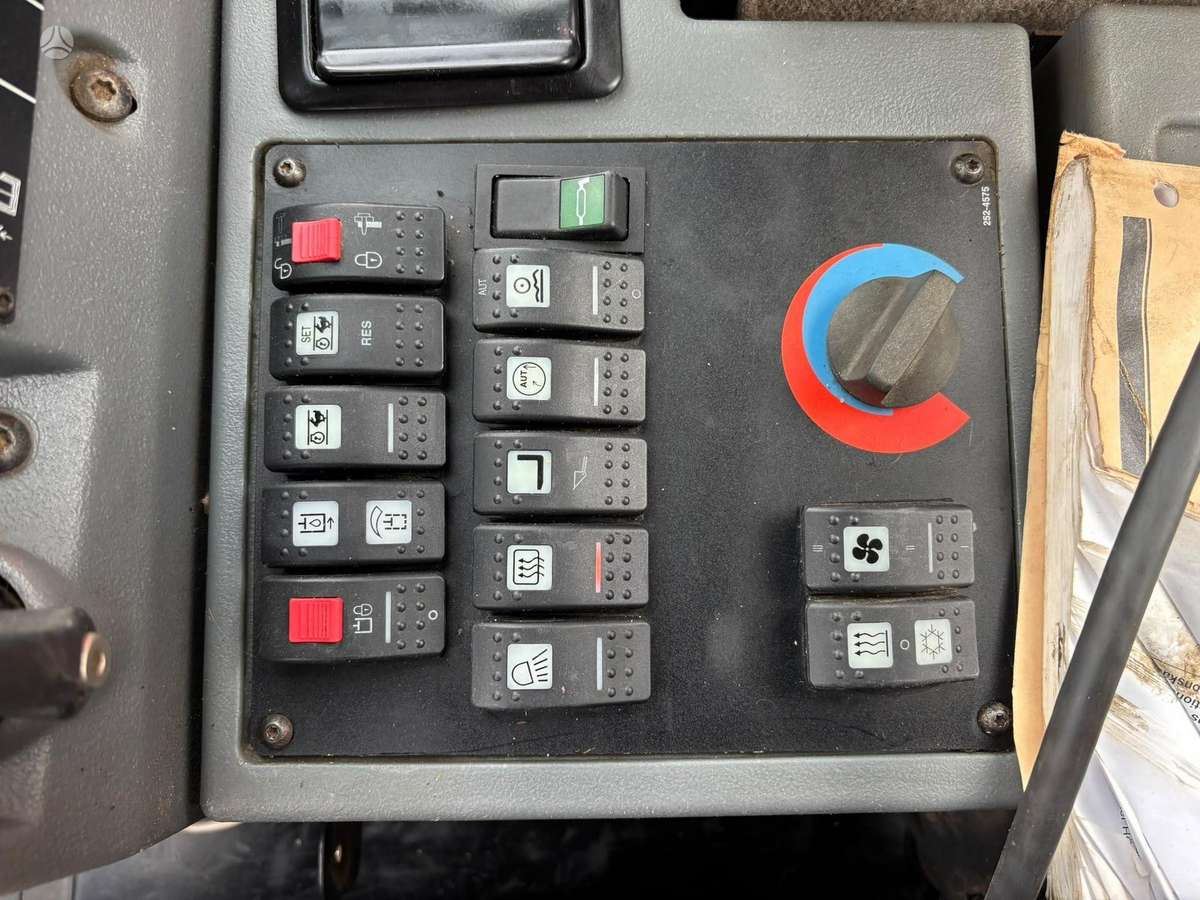 Caterpillar 930 H, frontal loader