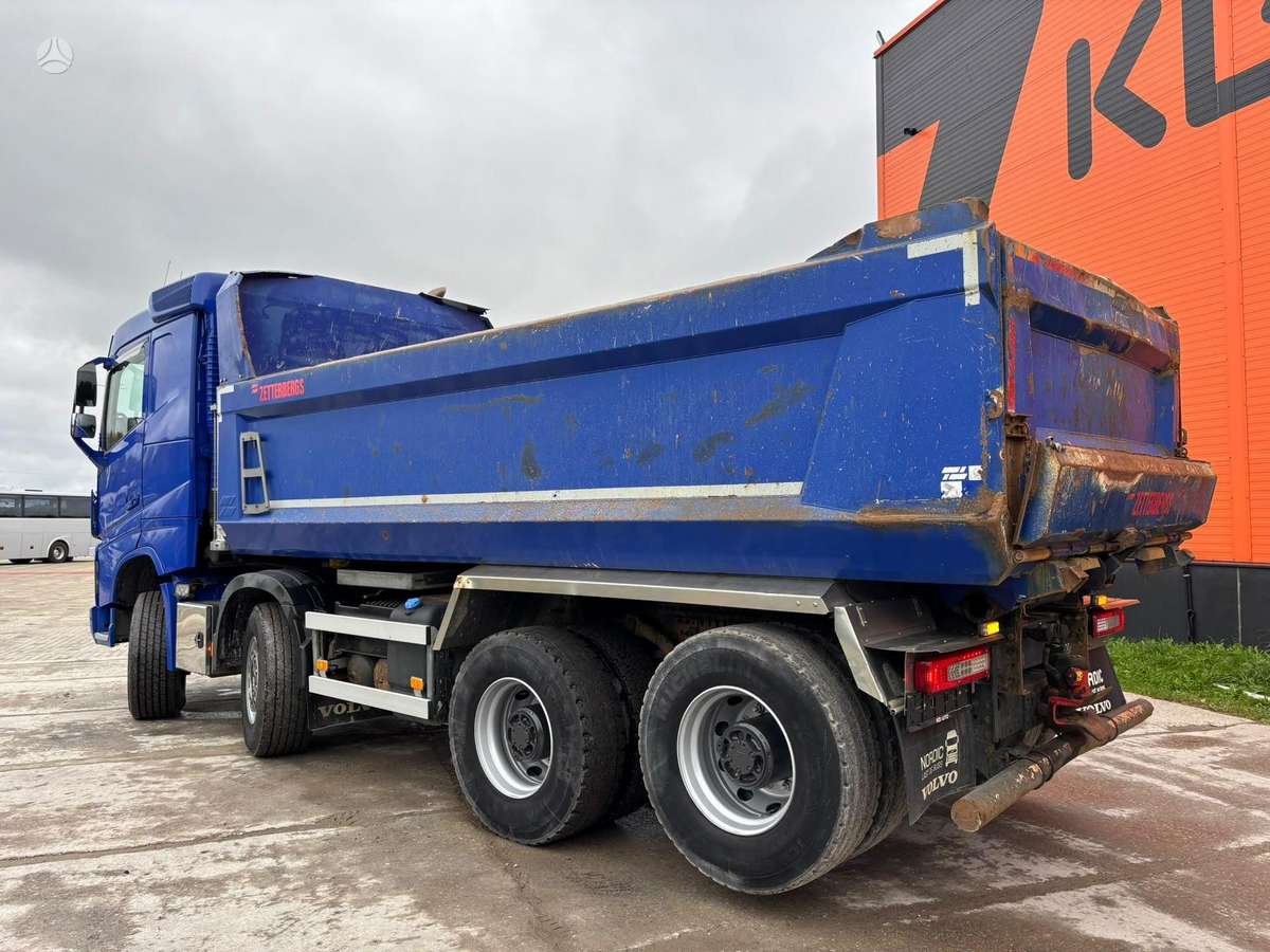 Volvo FH 540 8x4, самосвалы