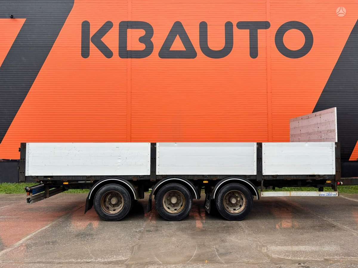 -Kita- PHV-24P, bortinės