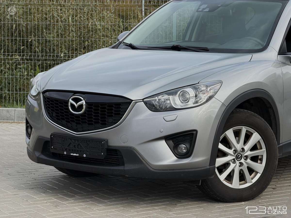 Mazda CX-5, 2.2 l., off-road / crossover