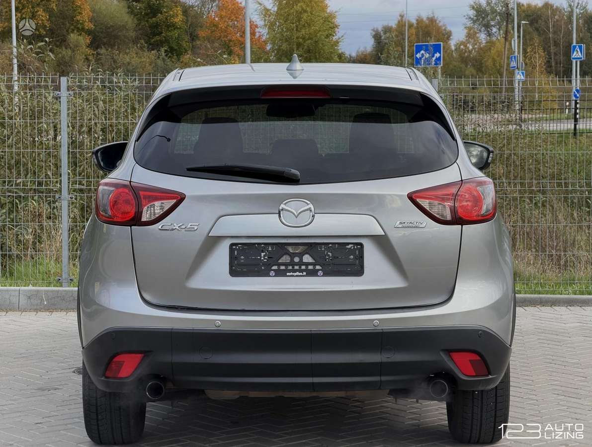 Mazda CX-5, 2.2 l., off-road / crossover